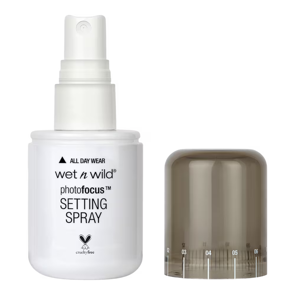 Wet n Wild - Photo Focus Setting Spray image 1