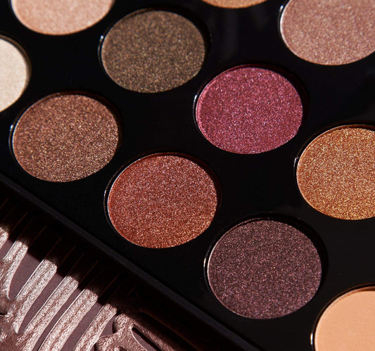 Morphe - 35F Fall Into Frost Artistry Palette - Damaged image 1