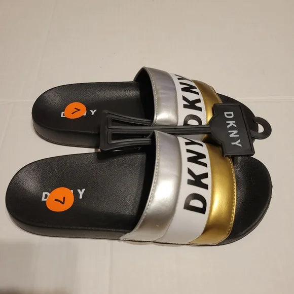 DKNY - Slides (US 7) image 1