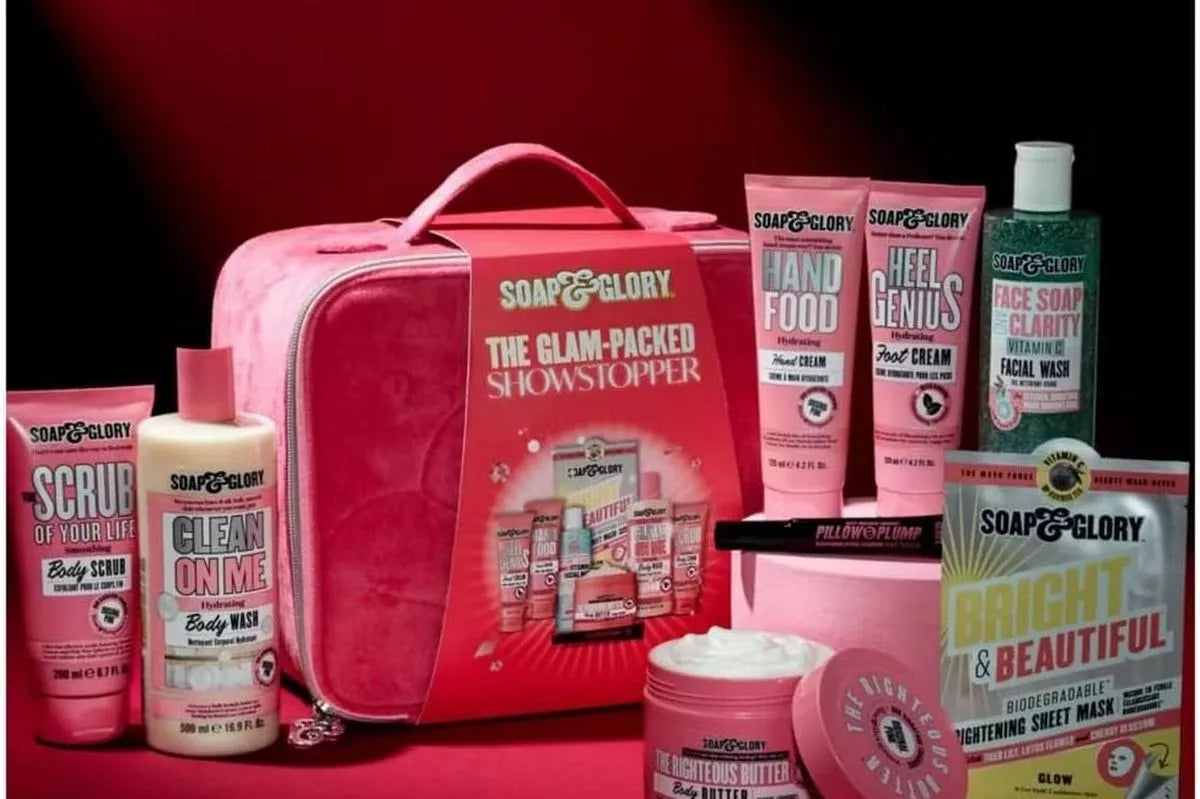 Soap & Glory The Glam-Packed Showstopper 8 Piece Full Size Gift Set | Pakistan image 0
