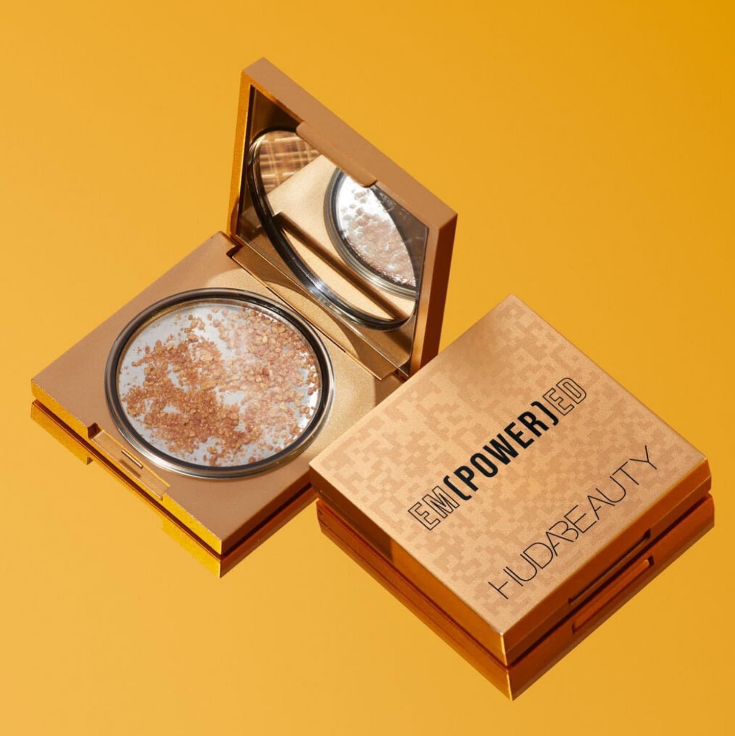 Huda Beauty - Empowered - Face Gloss Highlighting Dew image 0