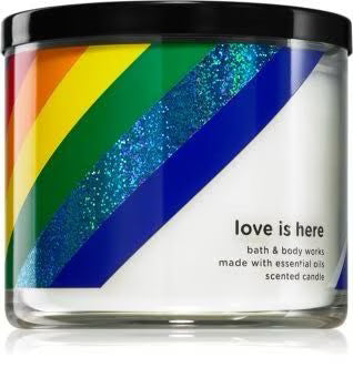 Bath & Body Works - Love Is Here image 0