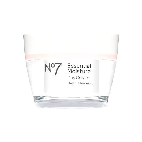 No 7 - Essential Moisture - Day Cream image 0