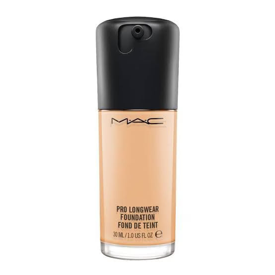 MAC - Prolong Wear Foundation (NC25) image 0