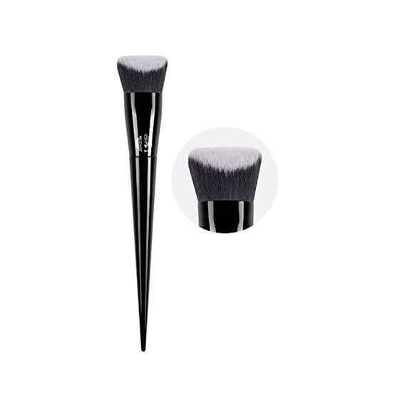 Kat Von D - Lock-It Edge Foundation Brush#10 image 0