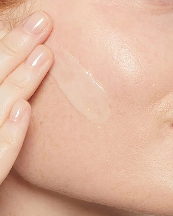 CeraVe - Hydrating Hyaluronic Acid Serum image 4