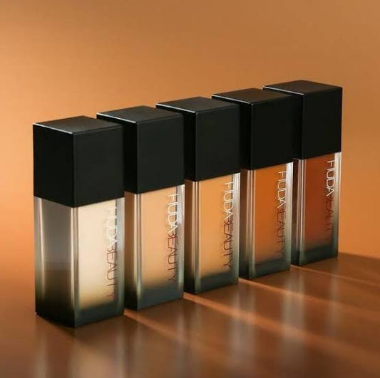 Huda Beauty - #Fauxfilter Foundation image 0