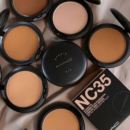 MAC - Studio Fix + Foundation image 0