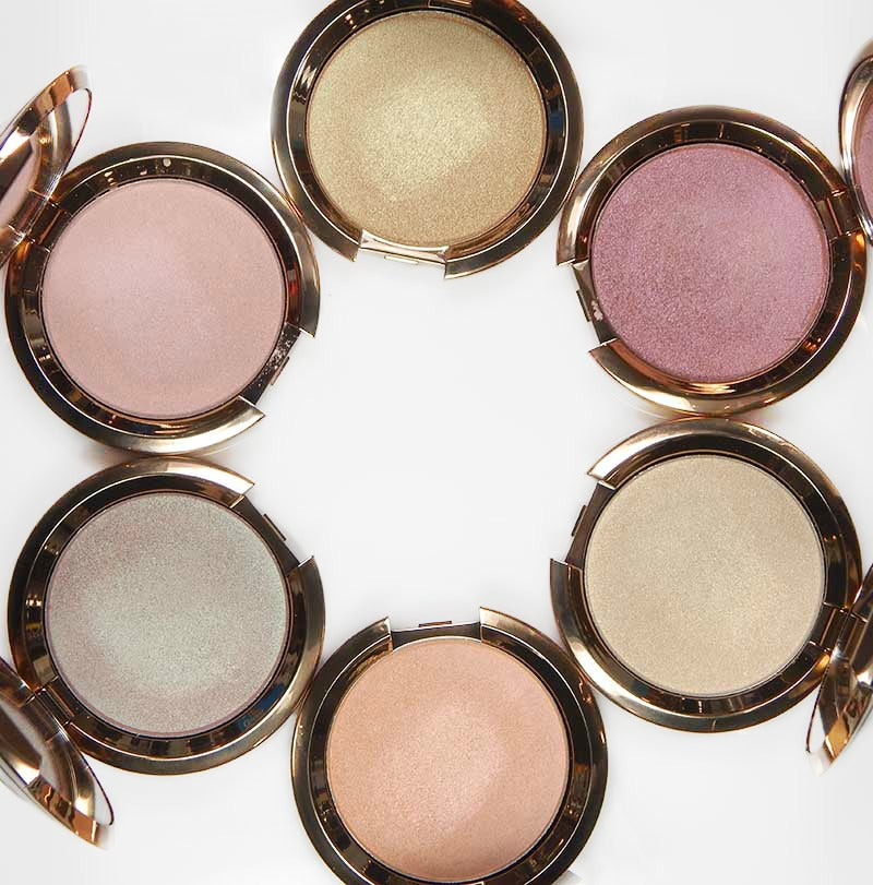 BECCA - Light Chaser Highlighter Topaz Flashes Gilt image 0