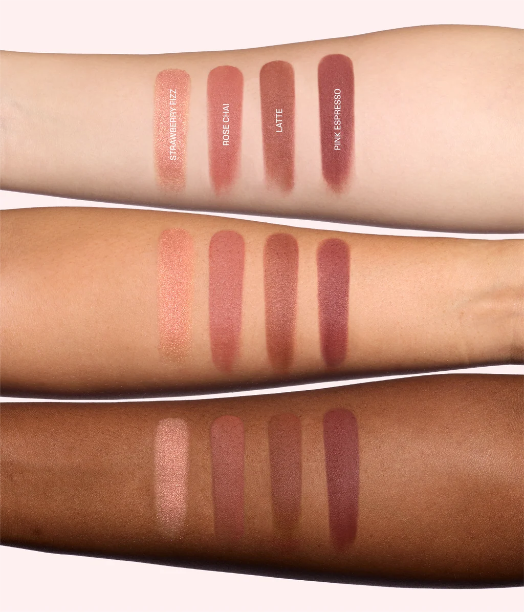 Huda Beauty - Blush Filter Blurring Blushlighters Palette