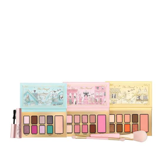 Too Faced - Christmas Around The World image 4