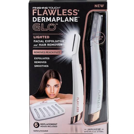 Flawless Dermaplane GLO image 0