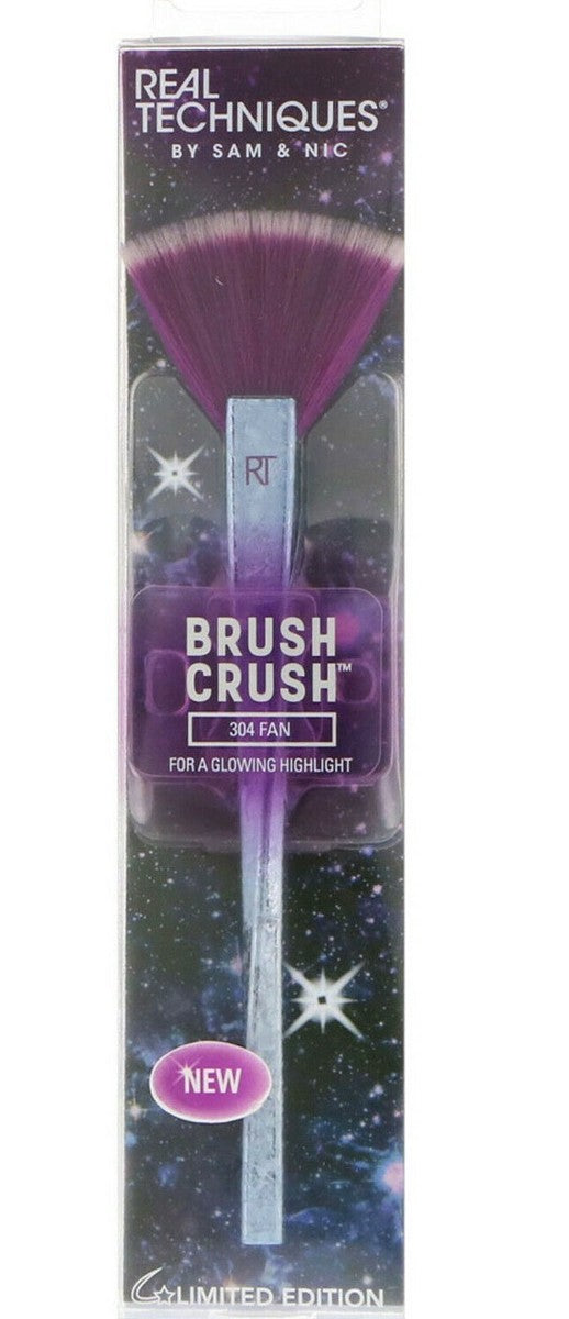Real Techniques Brush Crush™ Collection - 304 Fan Brush
